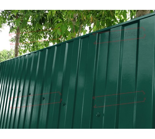Профилированный лист МП10х1100 Norman RAL6005-0.5 Профилированный лист МП10х1100 Norman RAL6005-0.5