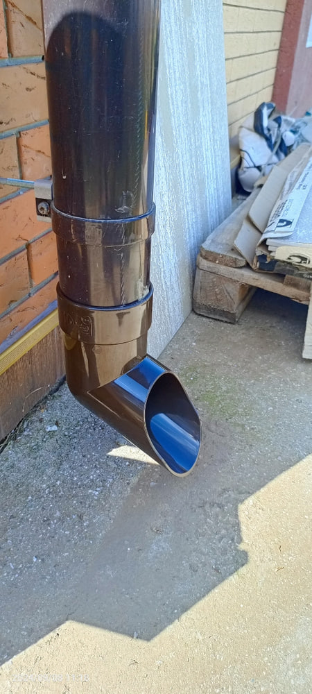 Колено сливное