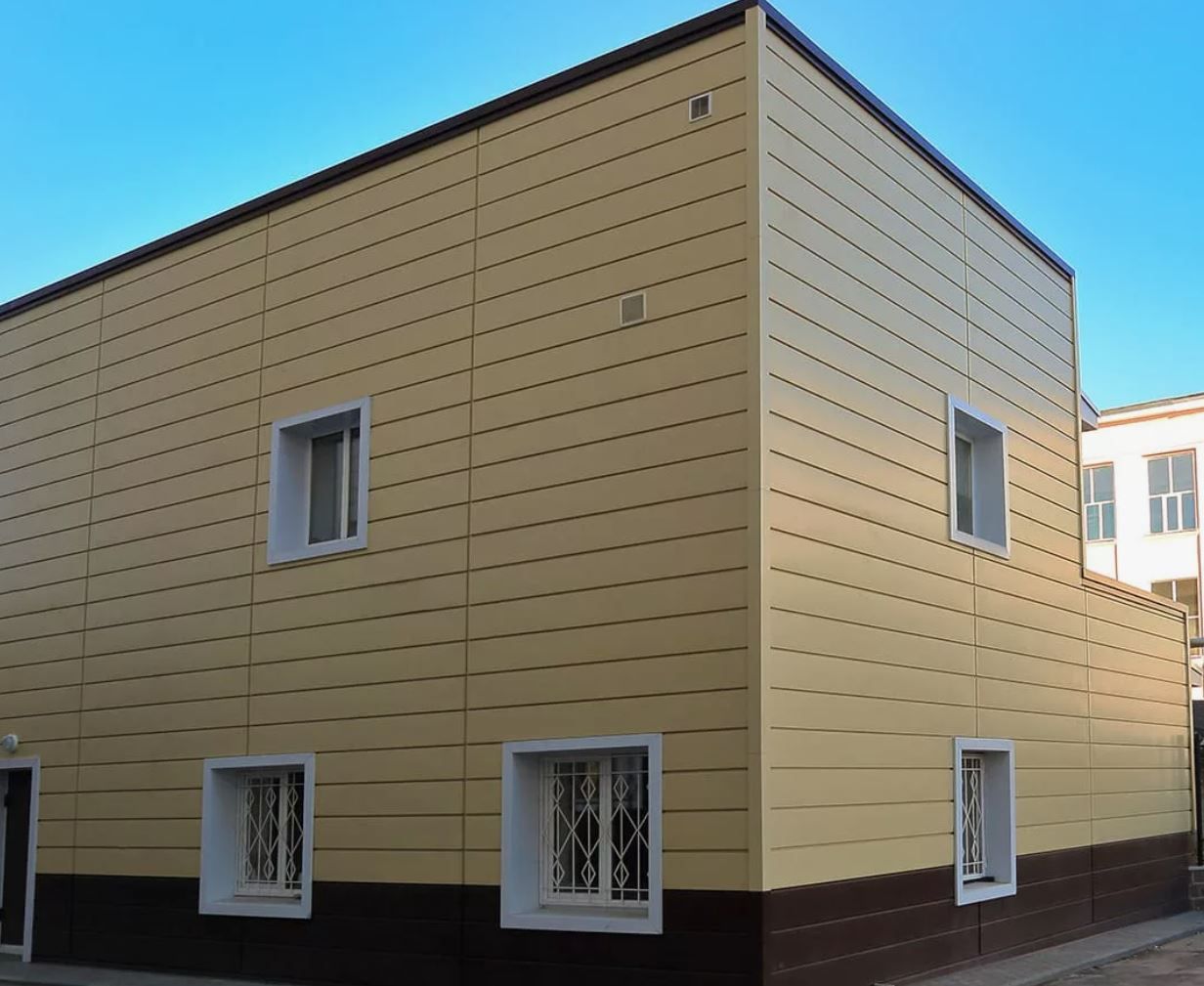 Узел примыкания фасадной панели